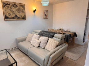 Slough Stays Home, Free Parking - Berkshire
